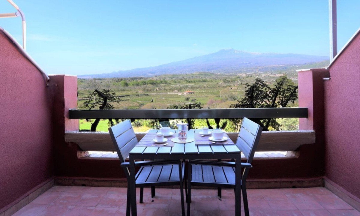 Pietrenere | Porticato