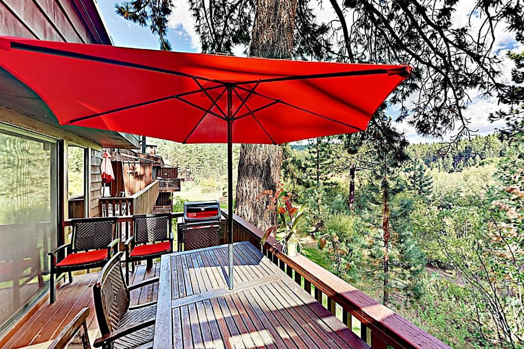 Pinewild | Zephyr Cove