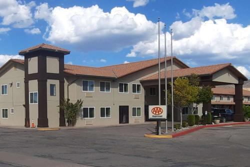 Quality Inn Grants | Grants