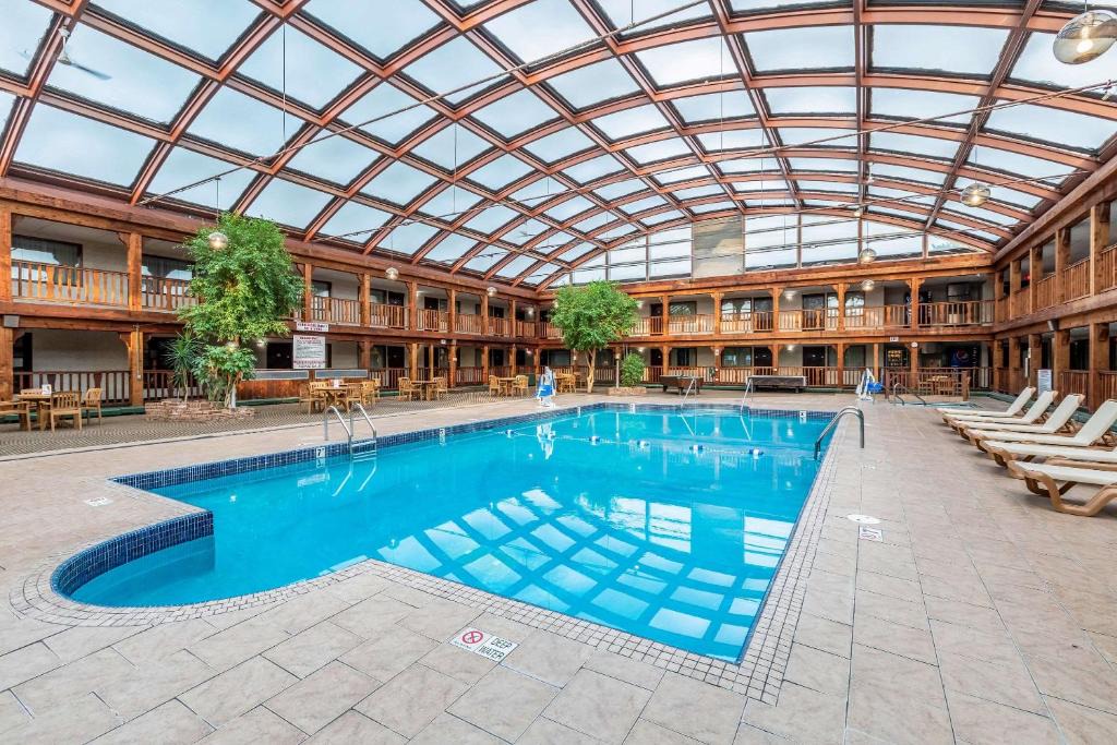 Quality Inn Wausau | Rib Mountain