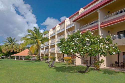 Radisson Grenada Beach Resort | The Lime
