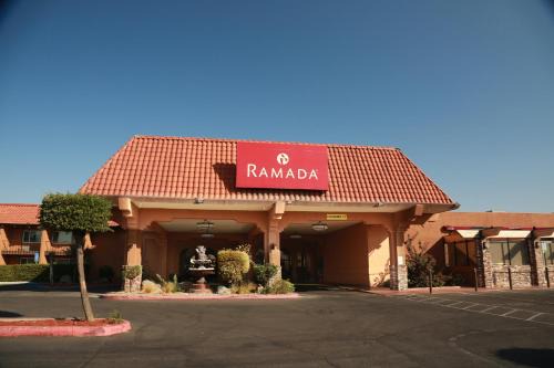 Ramada | Raisin
