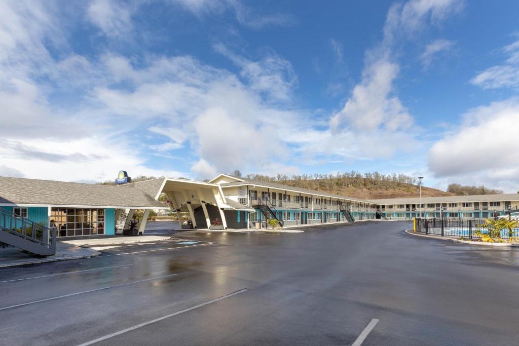 Days Inn | Roseburg
