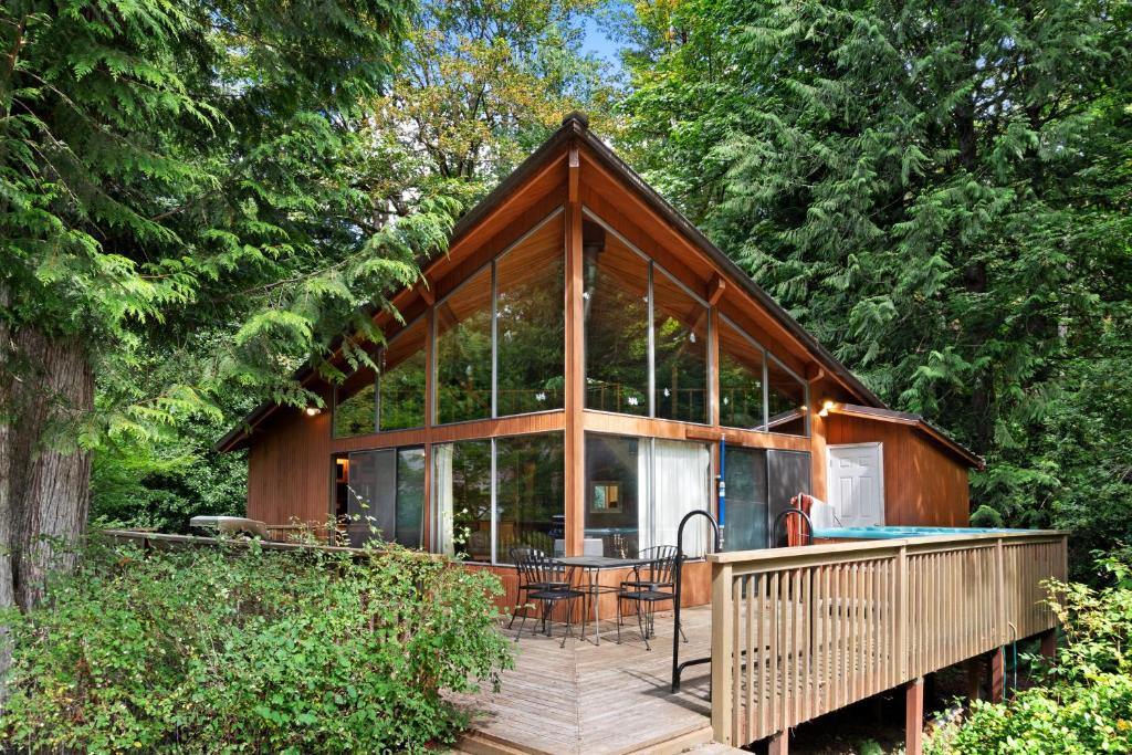 Rustic River Paradise | Baring