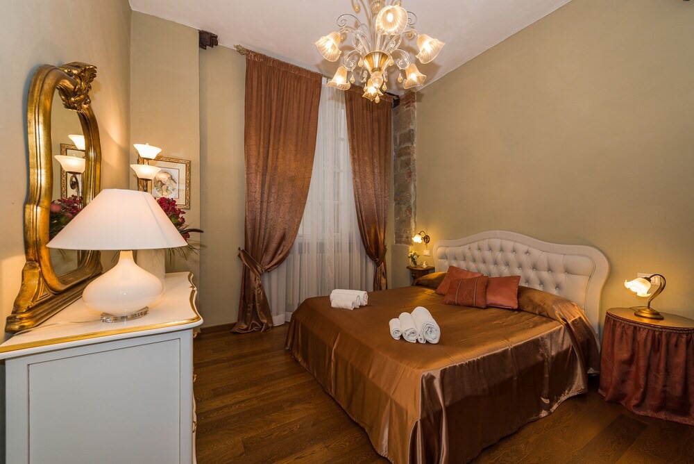 San Michele | Lucca Historical Center