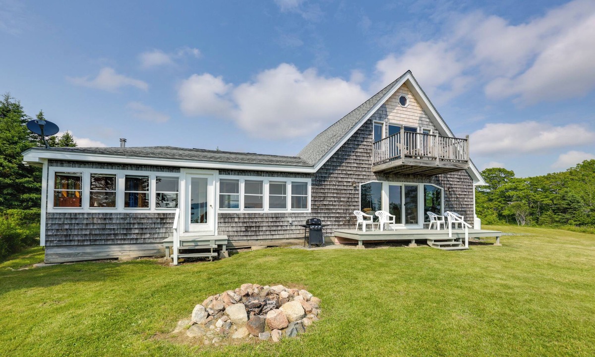 Shorefront Mi Acadia Np | East Sullivan