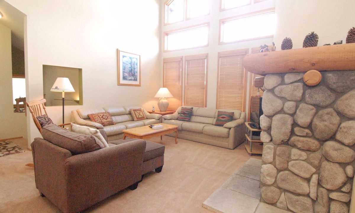Links Way | Mammoth Lakes