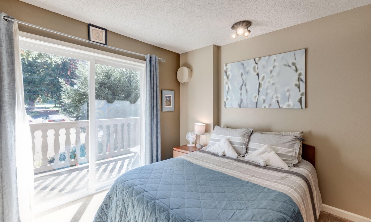 Kitchenette | Glacier