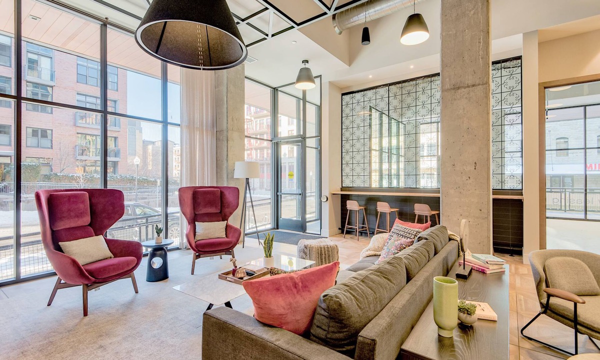 Sonder East | Mill District