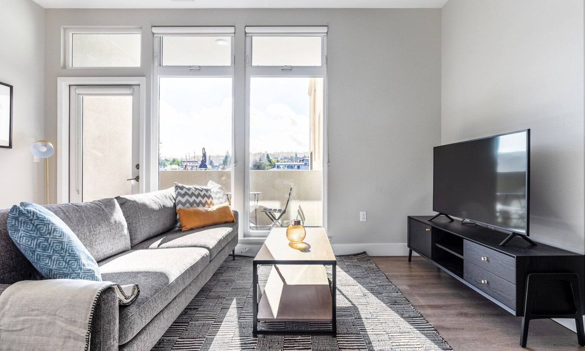 Trestle Apartments El Camino Real San Carlos | San Carlos
