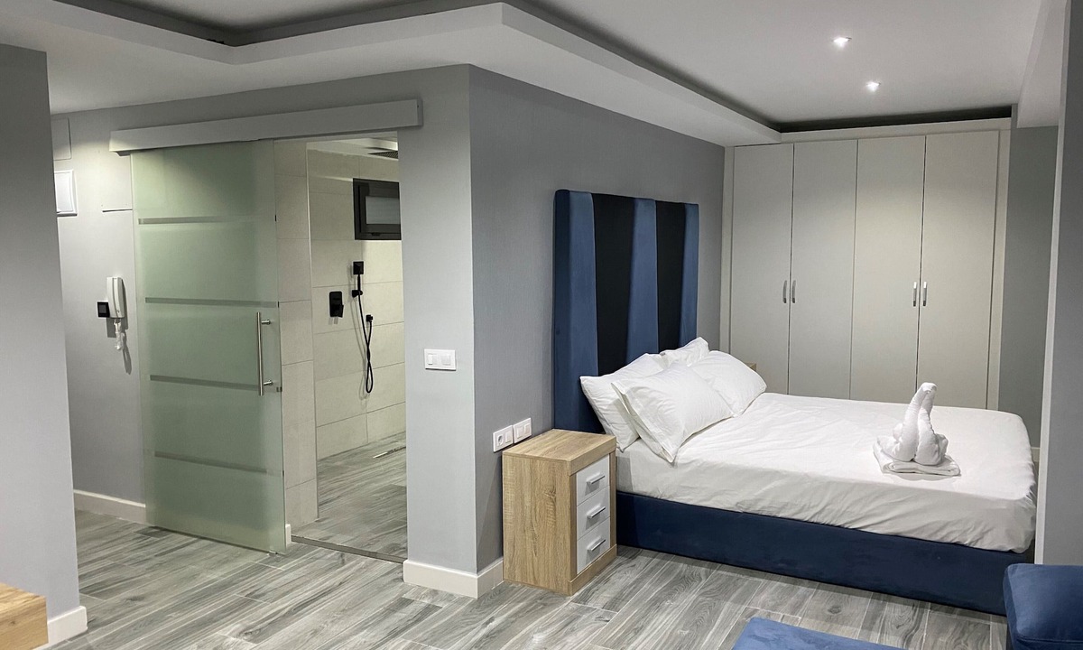 Vrbo Property | Linares
