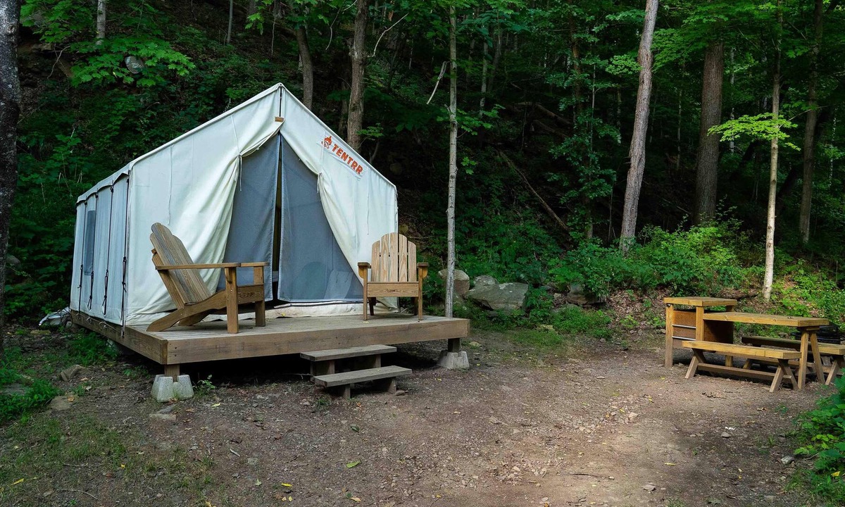 Tentrr State Park Site Wv Hawk Nest Camp | Ansted