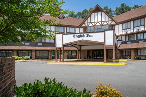 The English Inn Of Charlottesville | Charlottesville