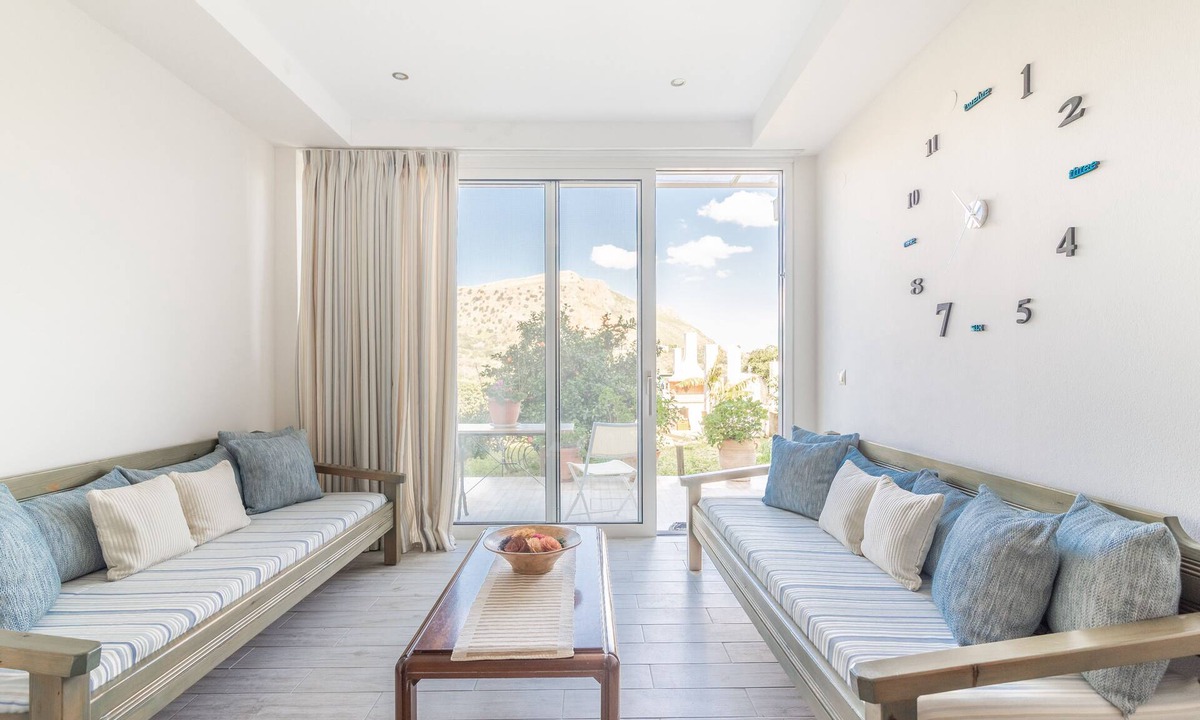 The Holiday | Kavrochori