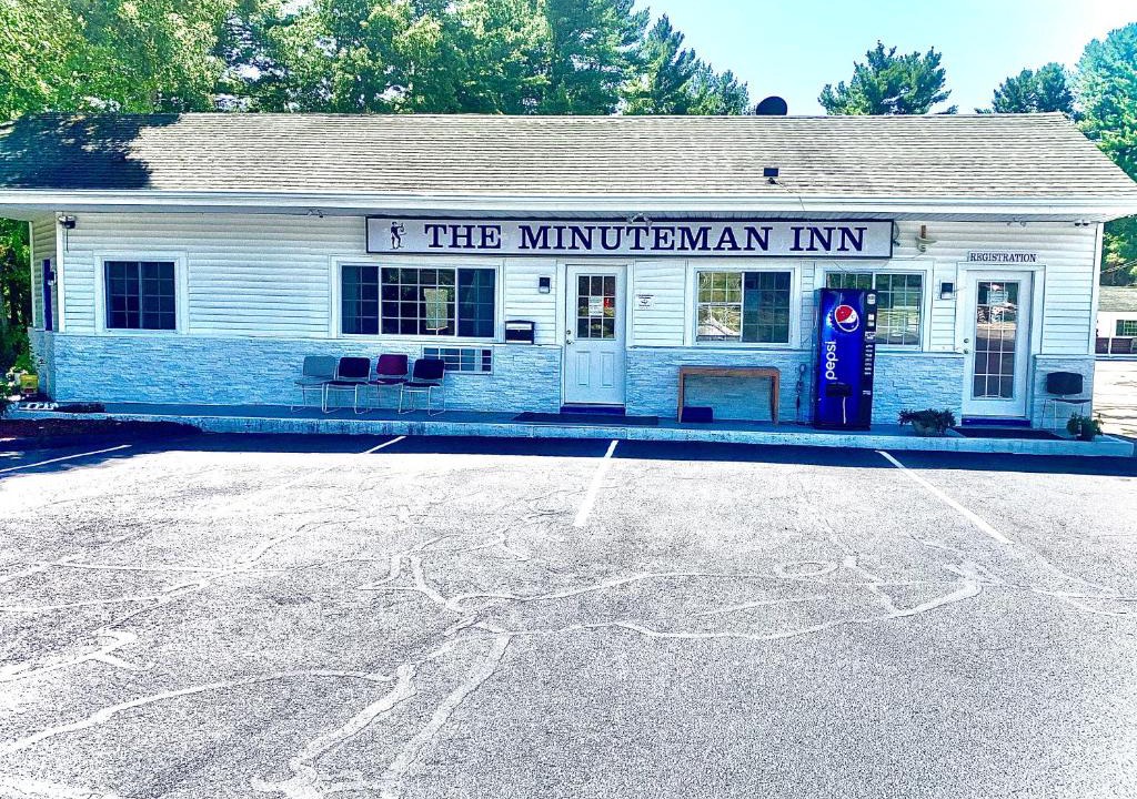 The Minuteman Inn | Acton