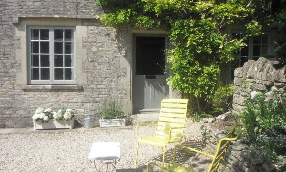 Accommodation | Colerne
