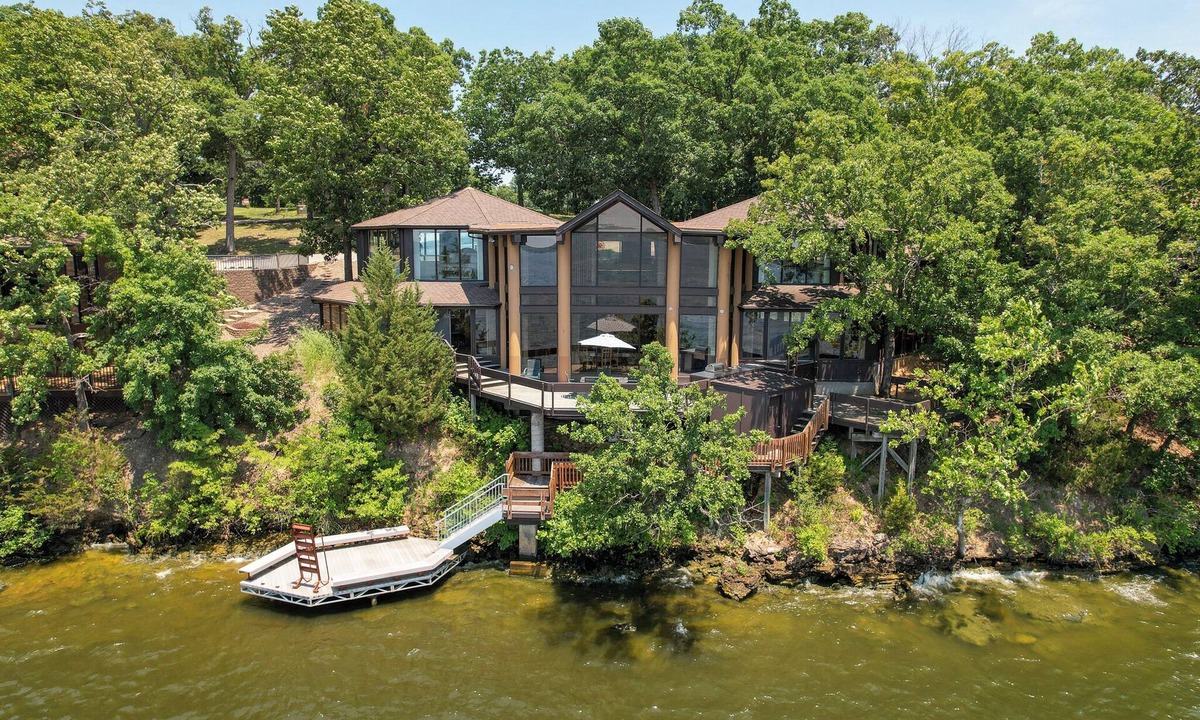 Treetop Villa Village Of Seasons | Village of Four Seasons