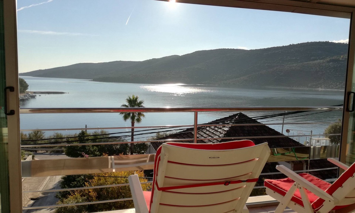 Terrace Sea Sevid Trogir | Marina
