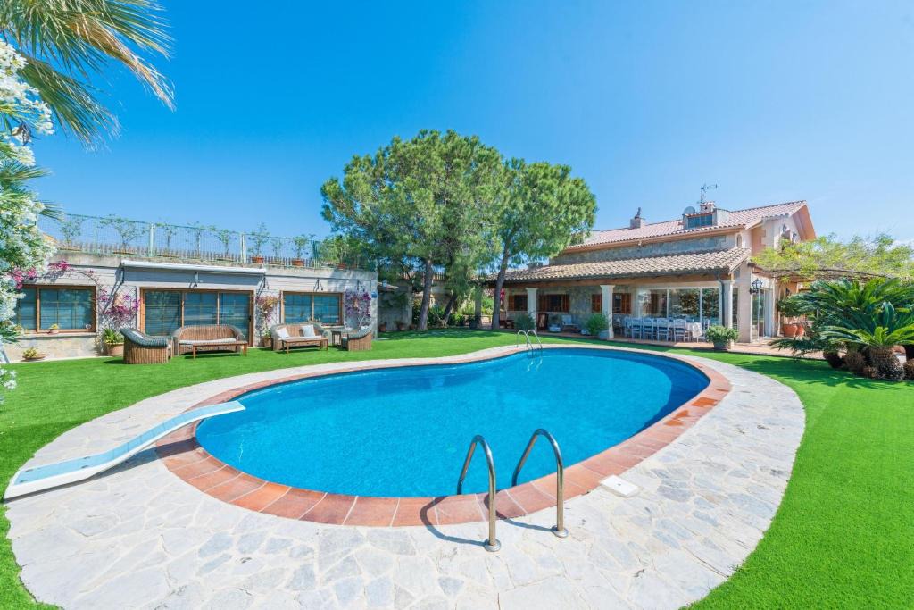 Villa Marjals | Muro
