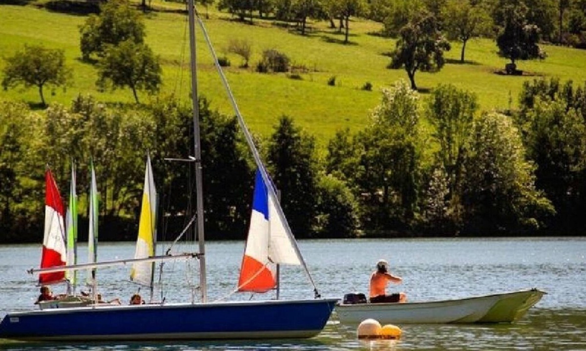 Votre Chalet Au Pays Vert | Lissac-sur-Couze