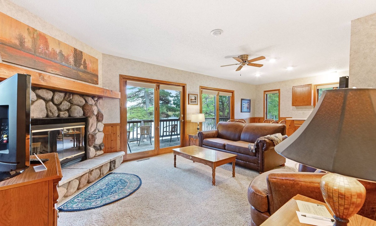 Chanticleer Inn Eagle River | Eagle River