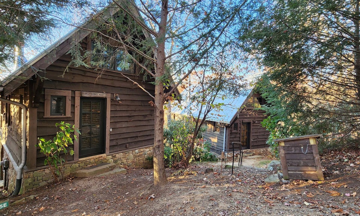 Village Of Mountain Includes Biltmore | Cheshire