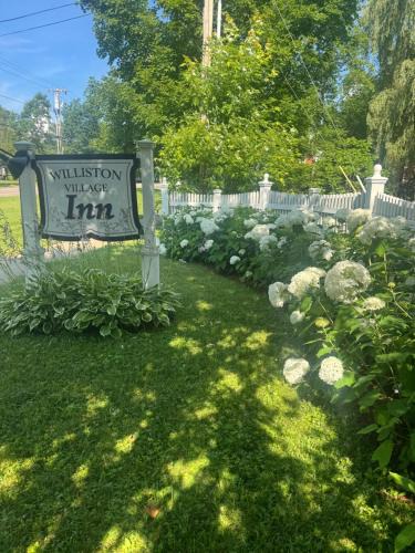 Williston Village Inn | Williston North