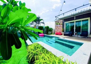 บ้านแฟมิลี่ ปาร์ตี้ พูลวิลล่า หัวหิน ใกล้เซเว่น 3ห้องนอน รองรับ 6-15 คน