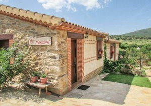1 bedroom accommodation in Aldeanue. de la Sierra