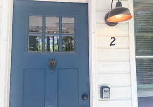 1 bed/1 bath, 1.5 blocks to beach/town, dog friendly