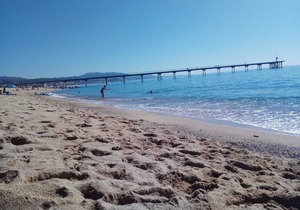 1 bedroom apartment 30min in Sagrada Familia Metro and 10 min beach