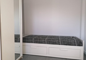 1 bedroom apartment 30min in Sagrada Familia Metro and 10 min beach