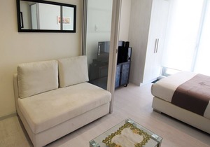 1-Bedroom with City View @ Rio East 1518