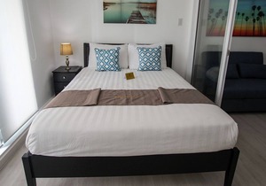 1-BR Beach View @ Maui 804