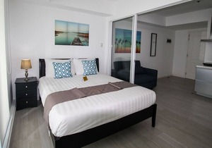 1-BR Beach View @ Maui 804