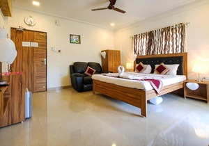 1 India Resorts