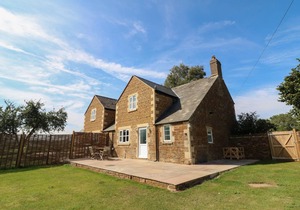 1 Manor Farm