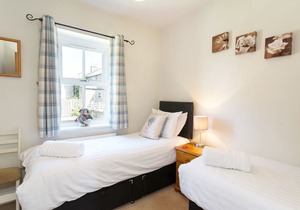 1 Springwater View, MICKLETON, TEESDALE