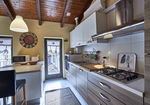 (1) Suites in the historic city center