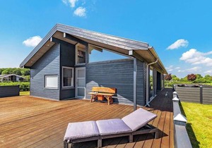 10 person holiday home in Rudkøbing-By Traum
