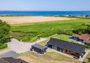 10 person holiday home in Vinderup-By Traum