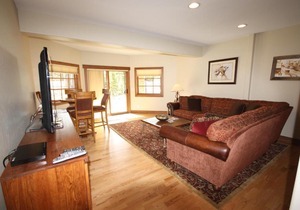 100 Crown Drive Home