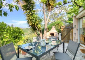 100 m² Apartment ∙ 2 bedrooms ∙ 4 guests