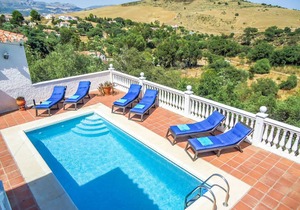 100 m² Accommodation ∙ 3 bedrooms ∙ 6 guests