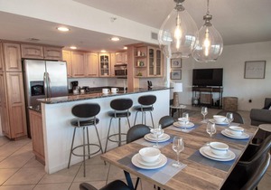 100 m² Apartment ∙ 2 bedrooms ∙ 6 guests
