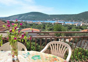 100 m² Apartment ∙ 2 bedrooms ∙ 6 guests