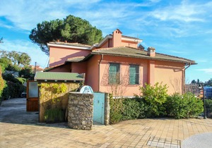 100 m² Apartment ∙ 2 bedrooms ∙ 4 guests