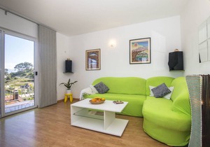 100 m² Apartment ∙ 3 bedrooms ∙ 6 guests