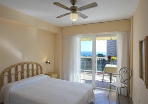 100 m² Apartment ∙ 3 bedrooms ∙ 6 guests