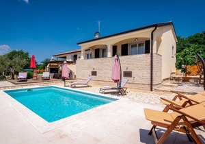 100 m² House ∙ 3 bedrooms ∙ 6 guests